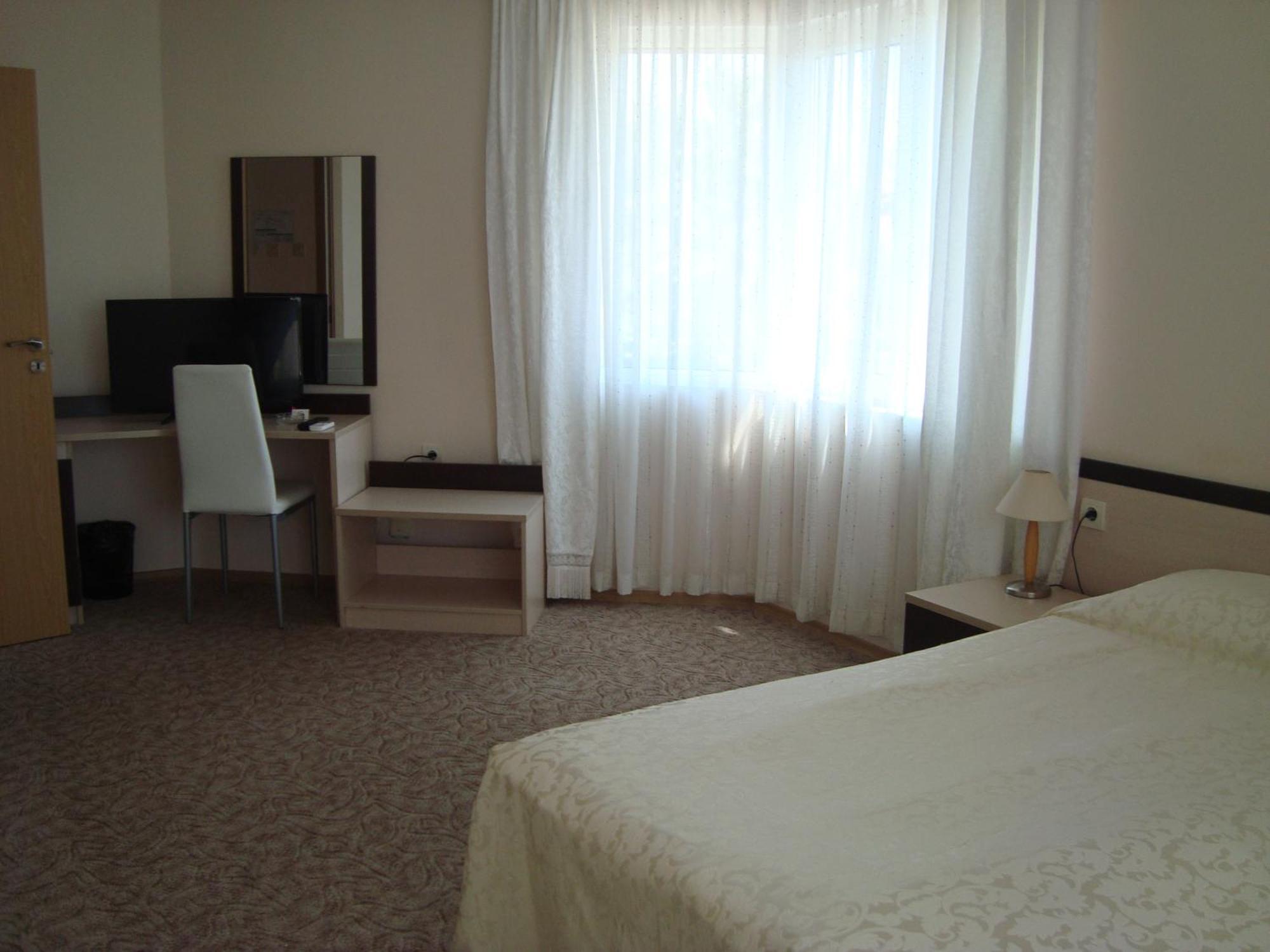 Hotel Astra Rawda Zewnętrze zdjęcie