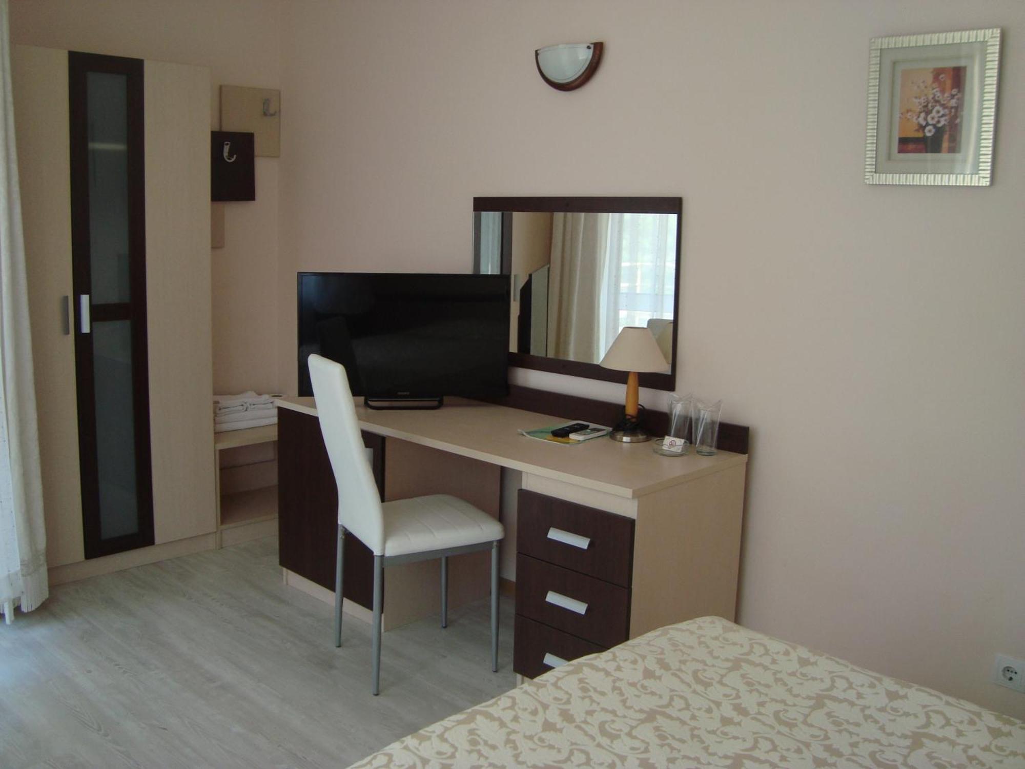 Hotel Astra Rawda Zewnętrze zdjęcie