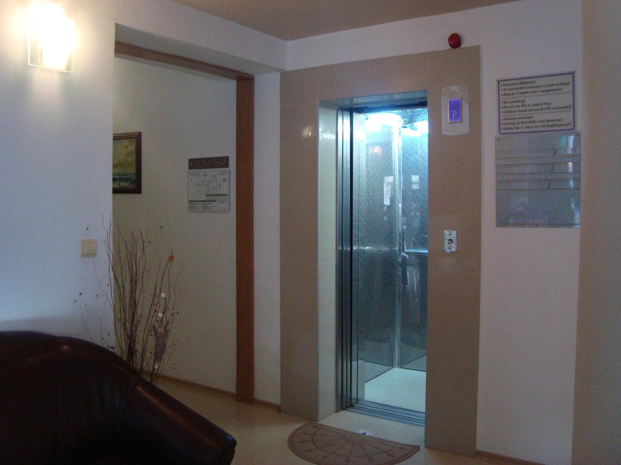Hotel Astra Rawda Zewnętrze zdjęcie