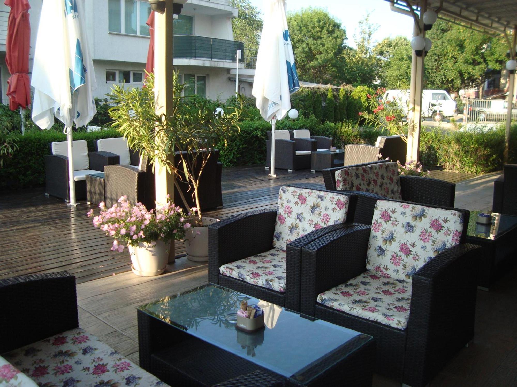Hotel Astra Rawda Zewnętrze zdjęcie